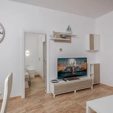 Hauzify I Apartament Milena * Platja d'Aro