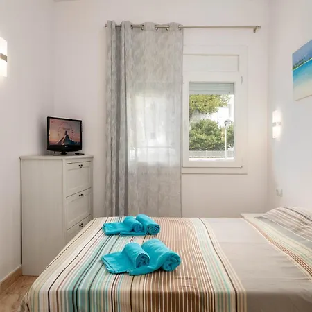 Hauzify I Apartament Milena *