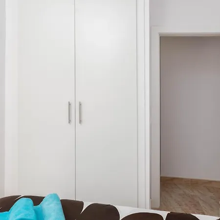 Apartment Hauzify I Apartament Milena